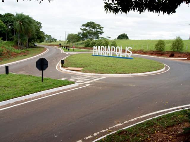 08-12-201212-24-35Mariapolis