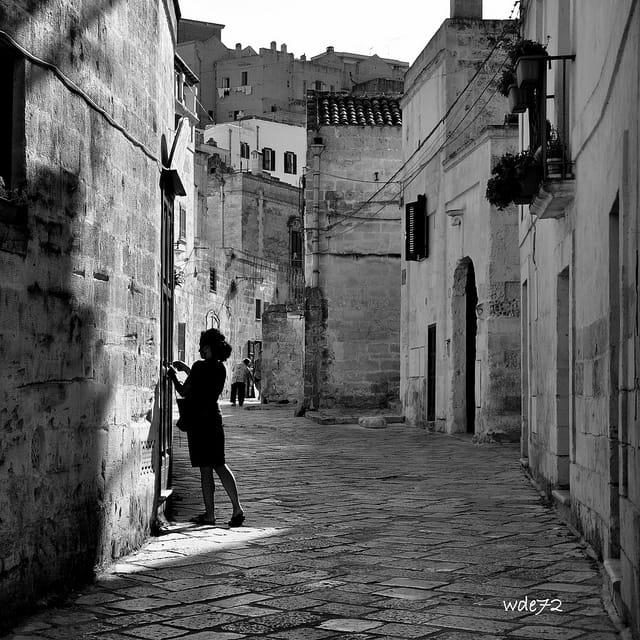 6230259444_098de90eb2_z